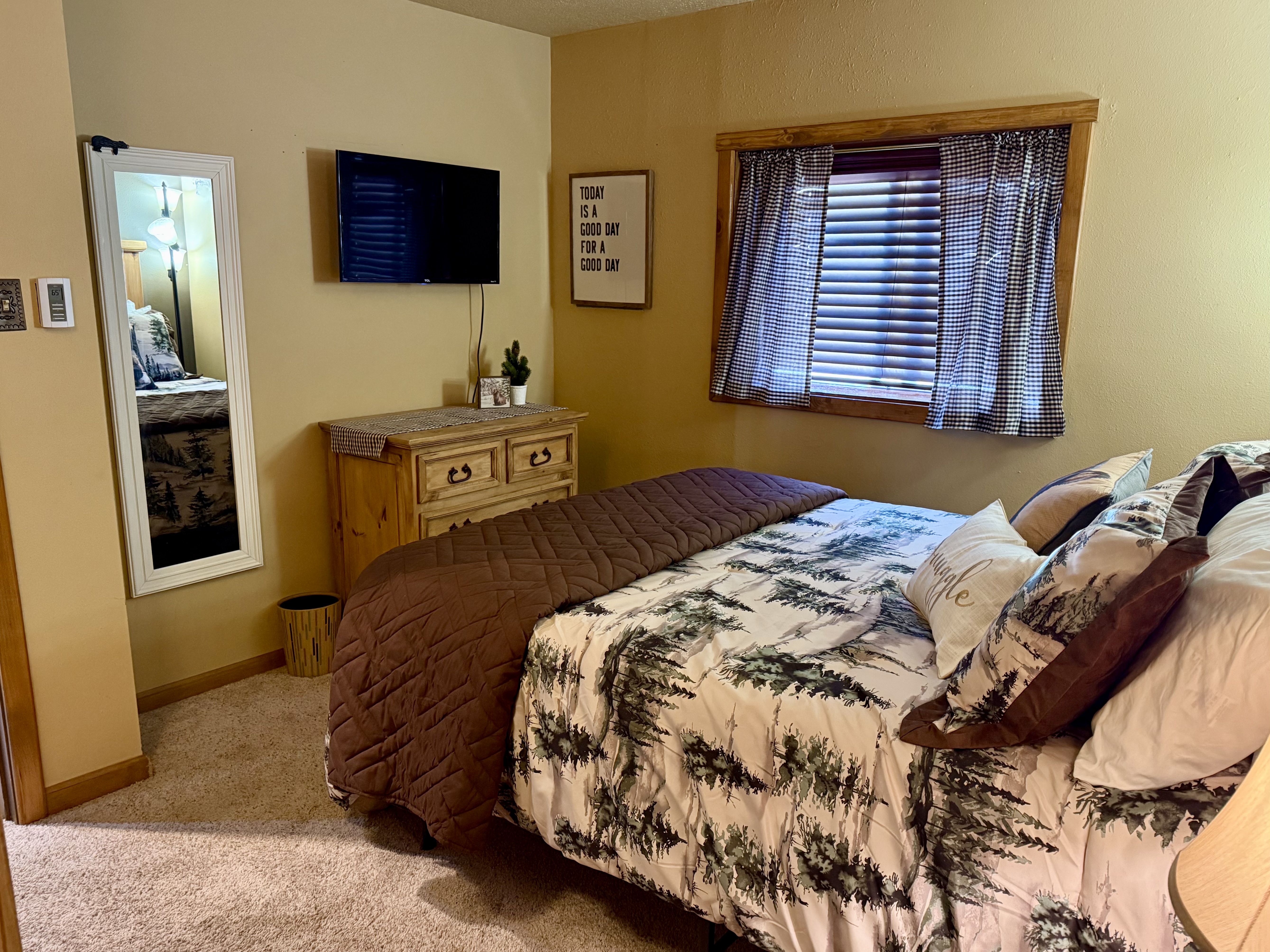 Aspen West #5 Townhouse with High Speed Wifi