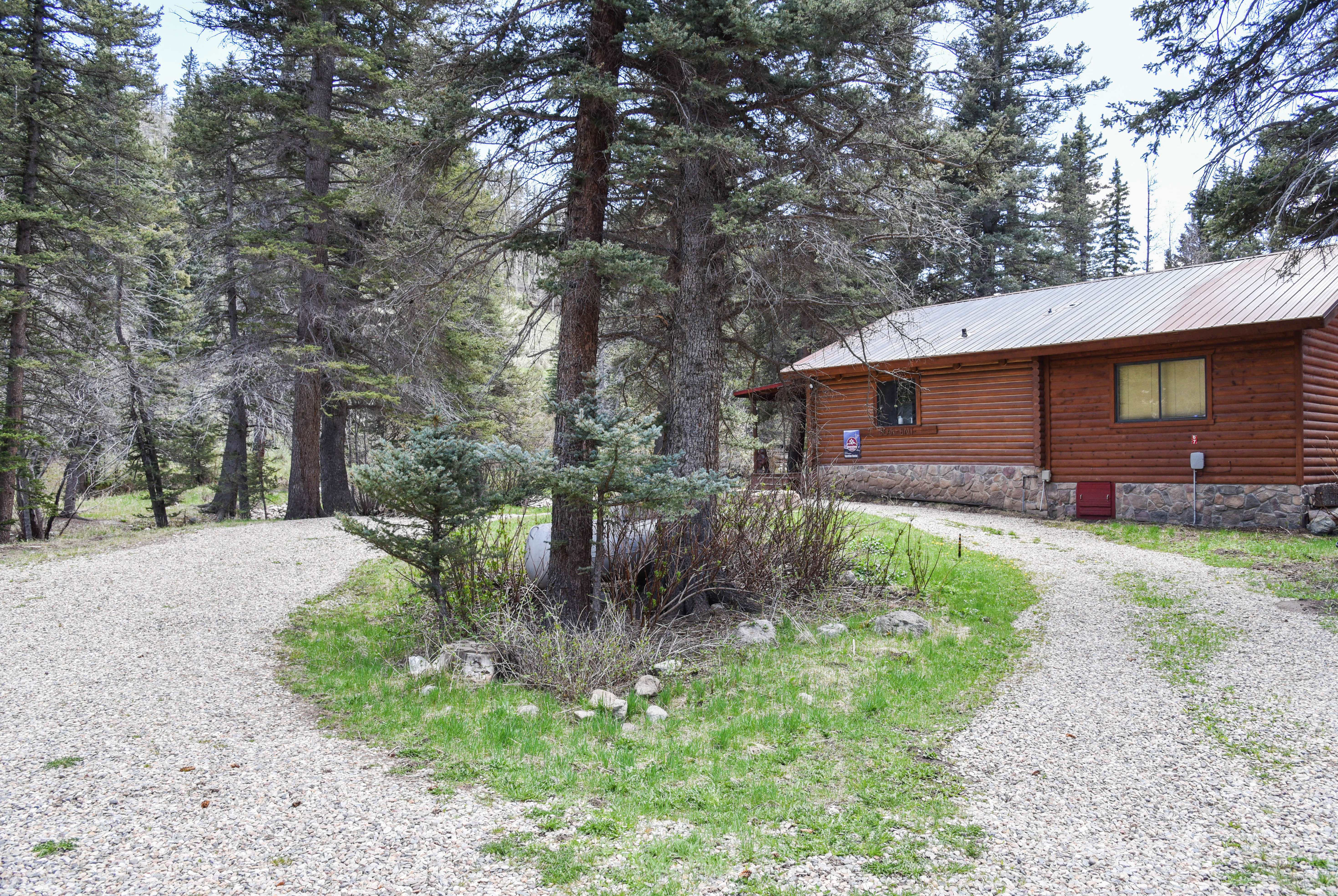 Bear Bait Cabin in Upper Valley With High Speed Wifi