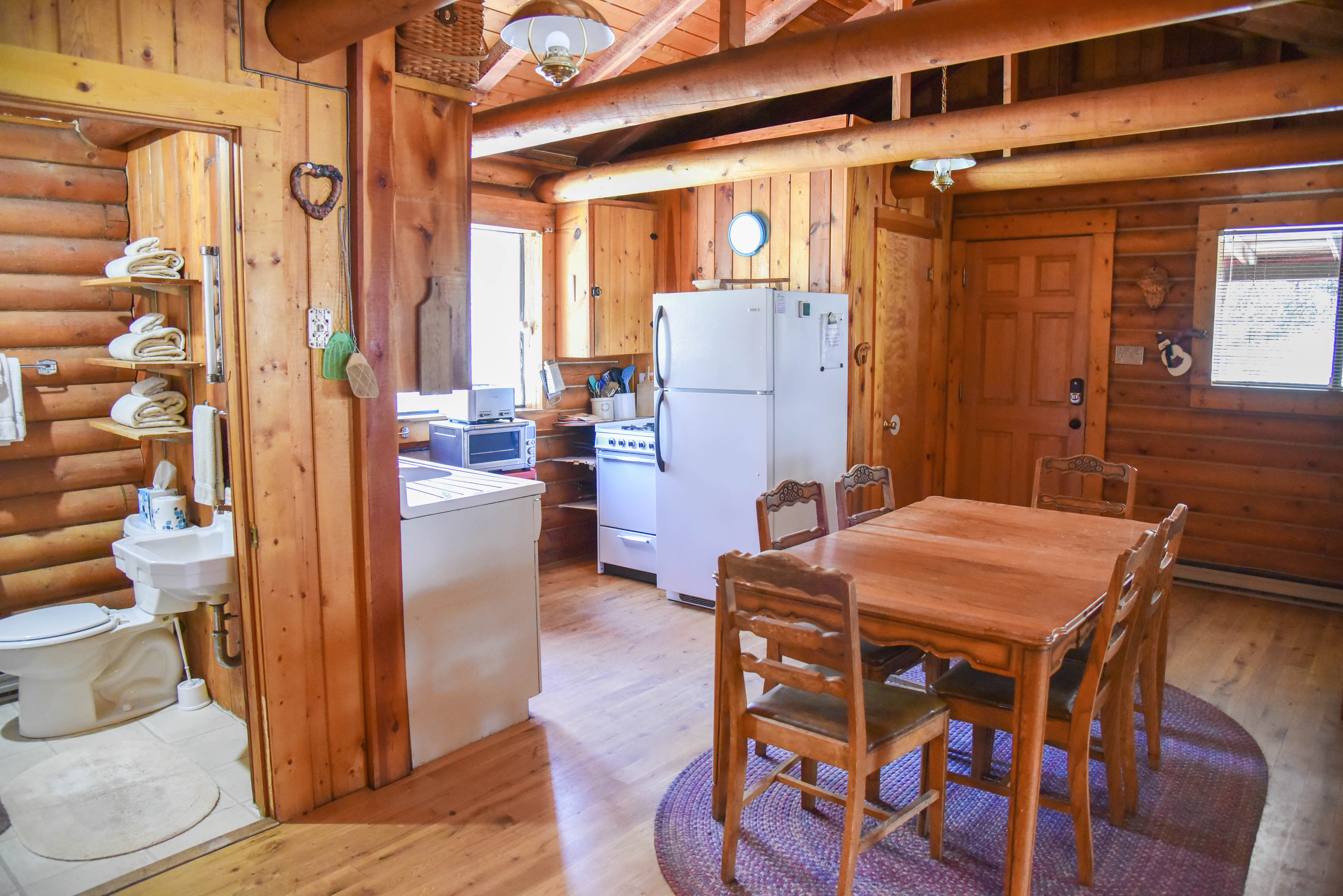 Bear Bait Cabin in Upper Valley With High Speed Wifi