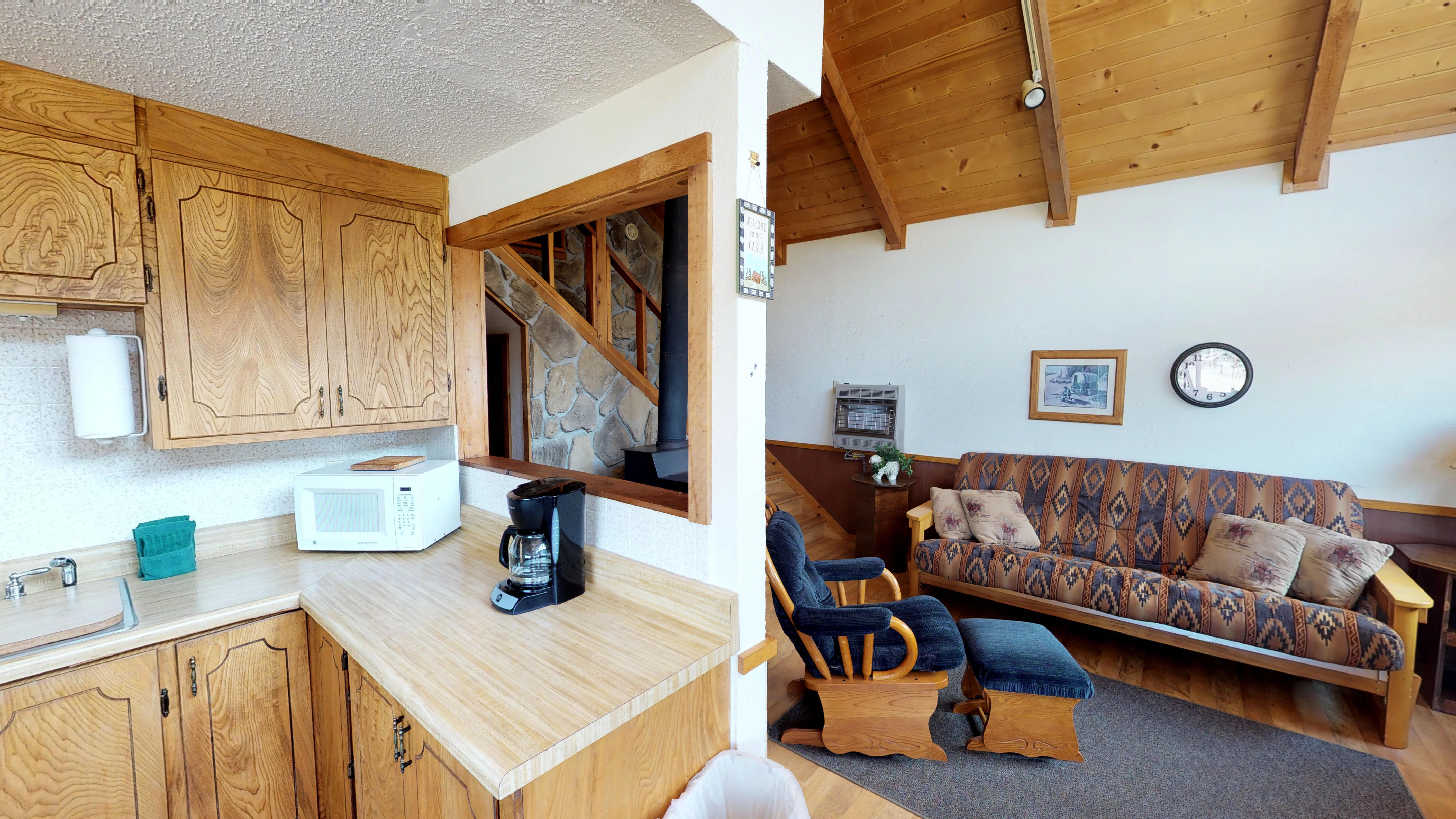 Birdwell Sheep Camp in Upper Valley with High Speed Wifi