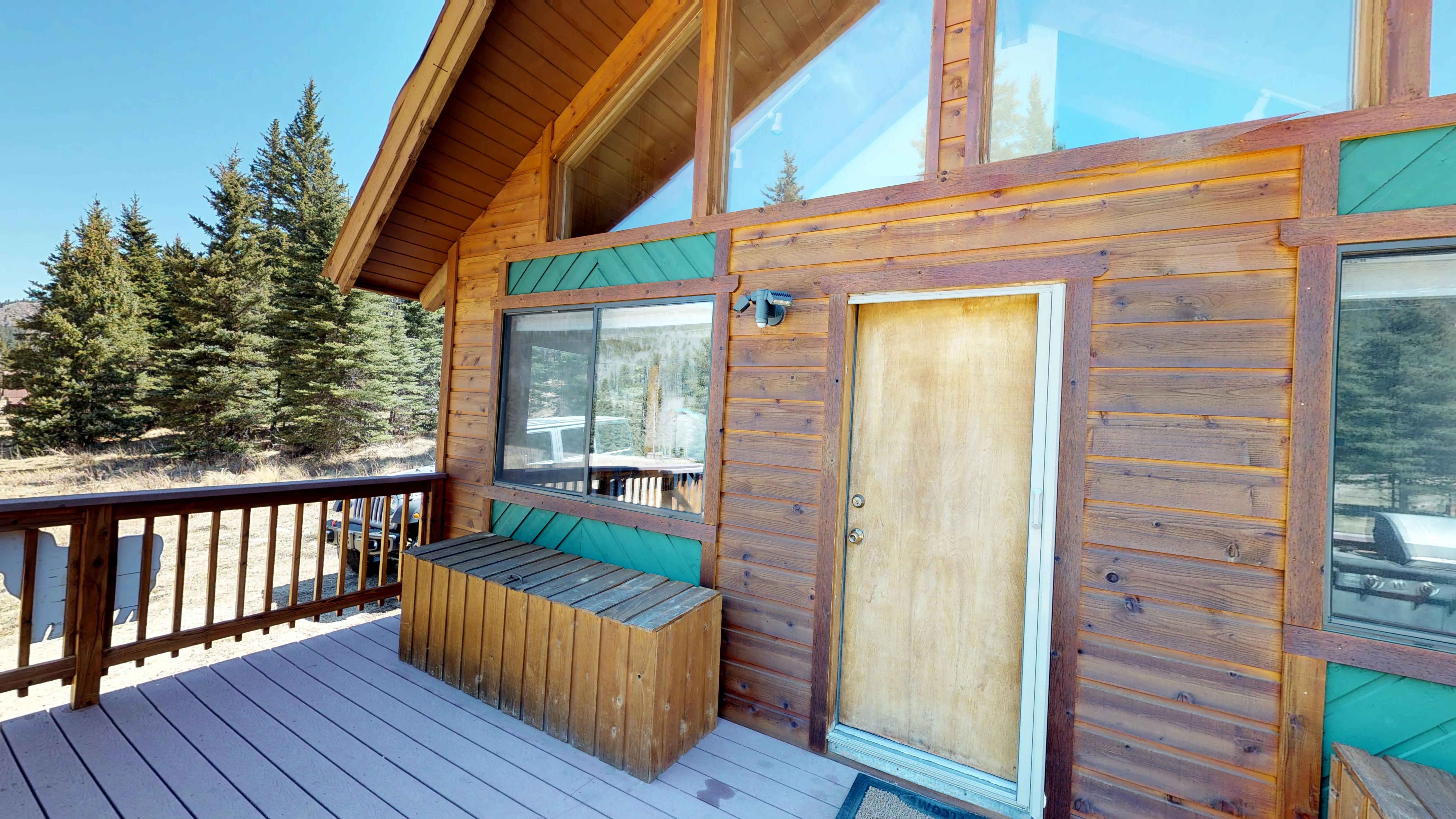 Birdwell Sheep Camp in Upper Valley with High Speed Wifi