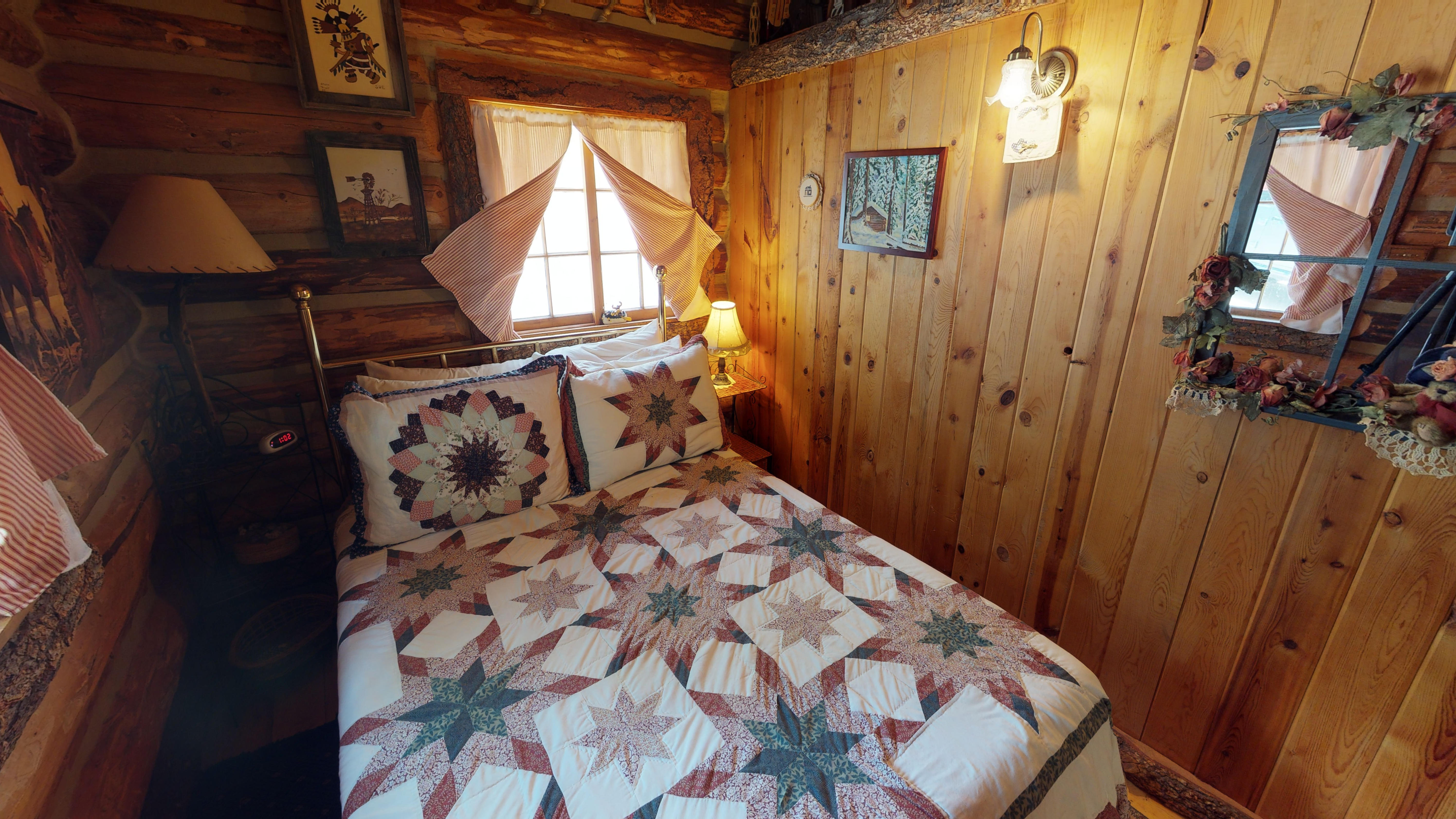 Cabin by the Creek with High Speed Wifi