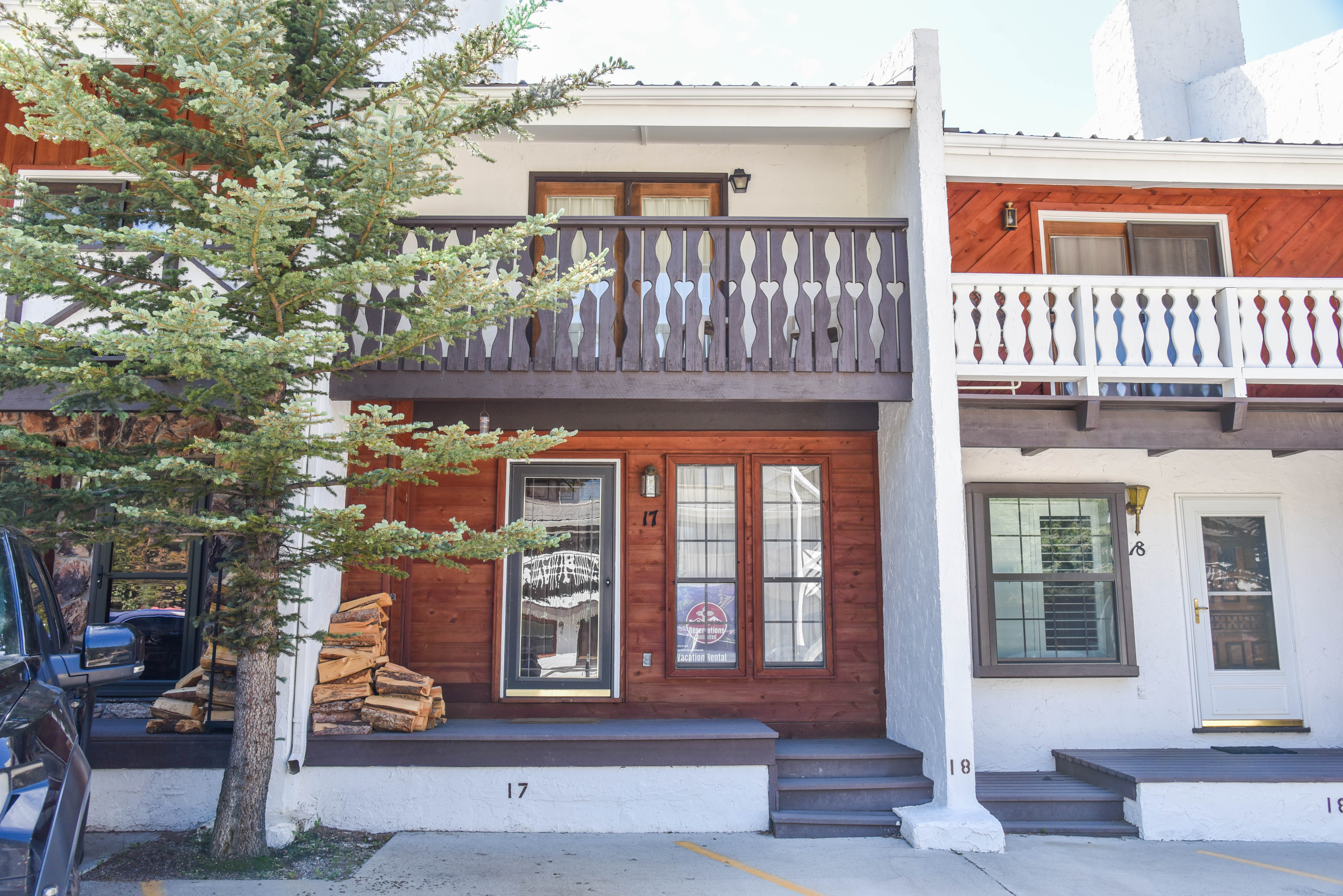 Claim Jumper #17 Townhouse with High Speed Wifi