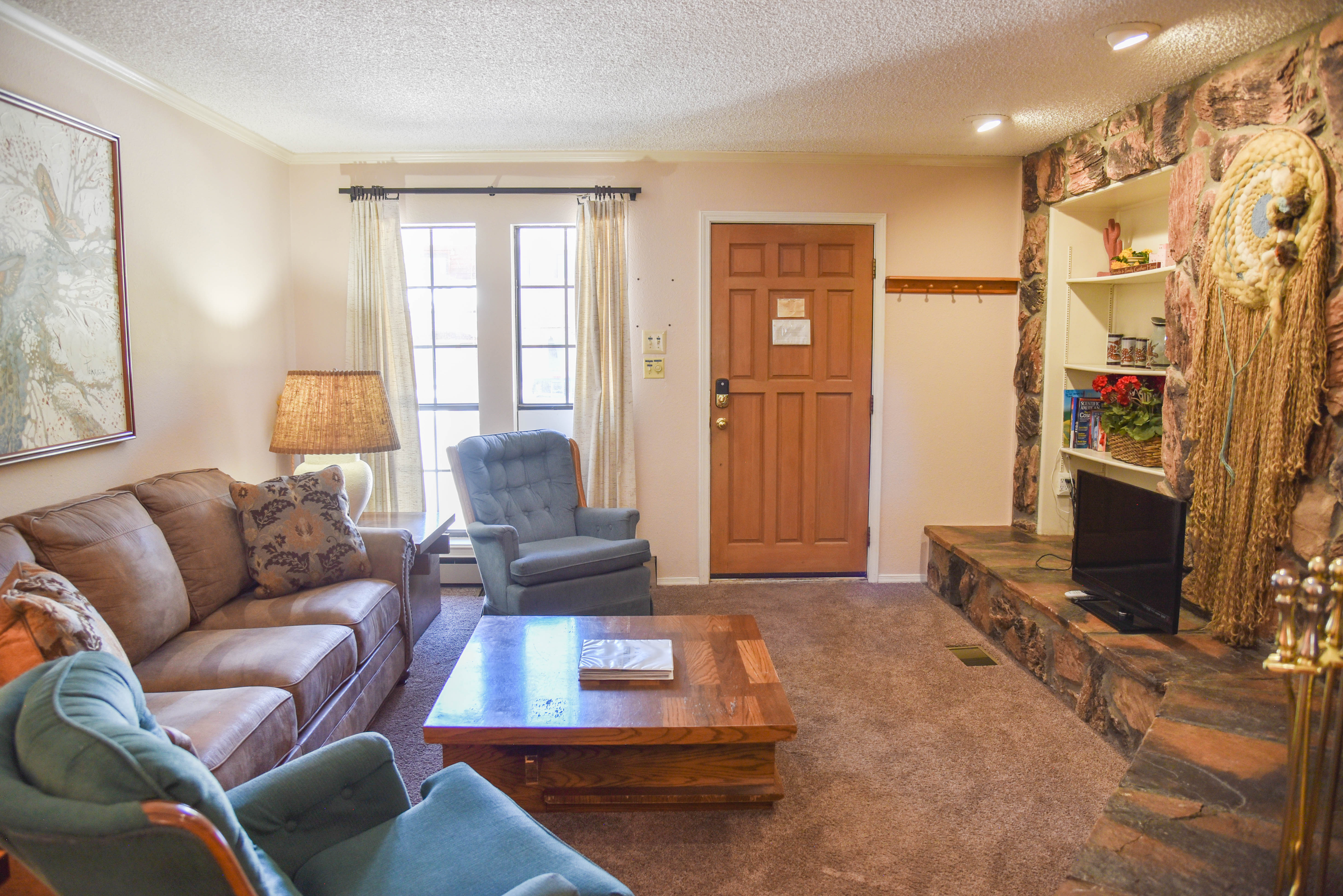 Claim Jumper #17 Townhouse with High Speed Wifi