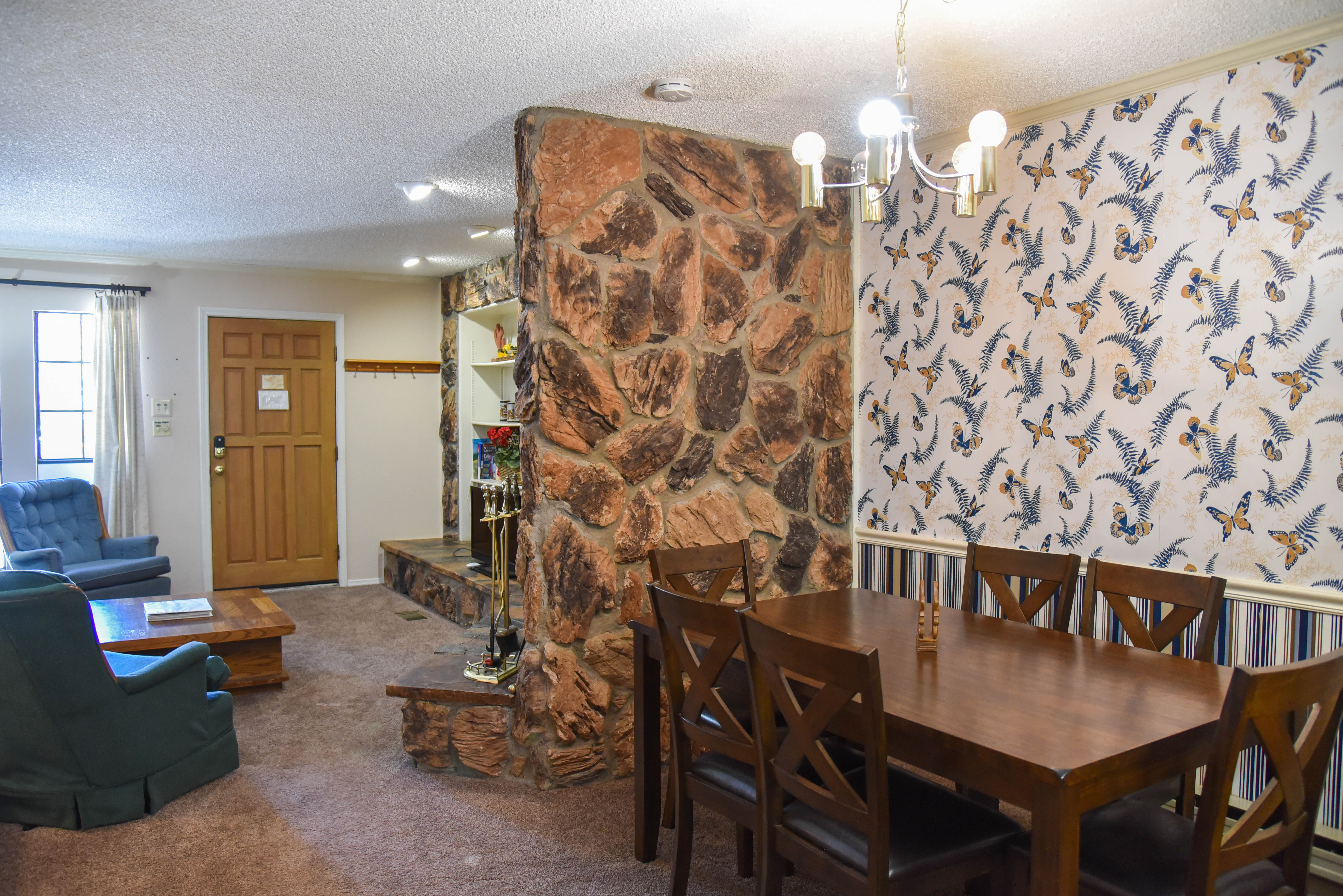Claim Jumper #17 Townhouse with High Speed Wifi