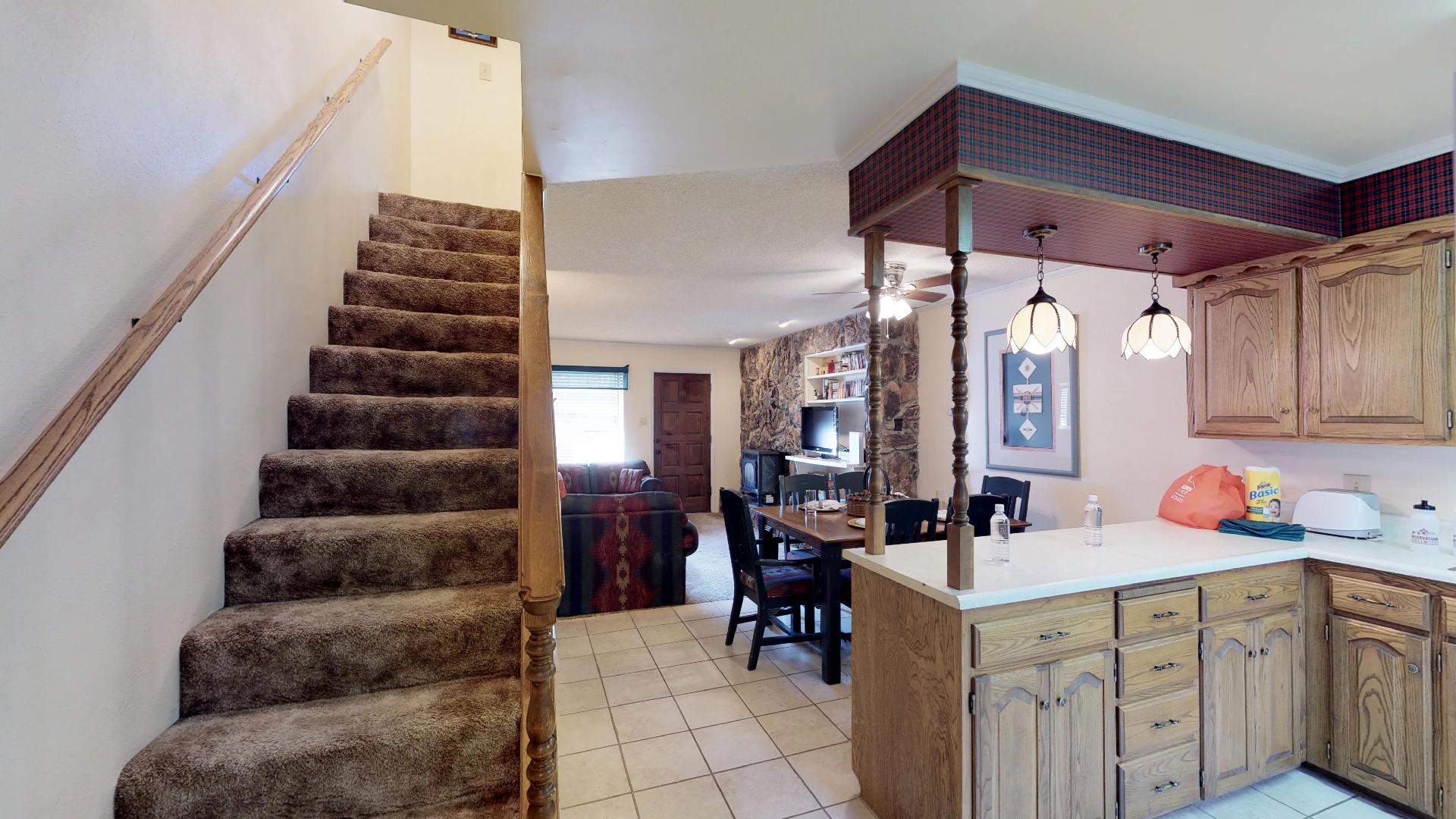 Claim Jumper #4 Townhouse with High Speed Wifi