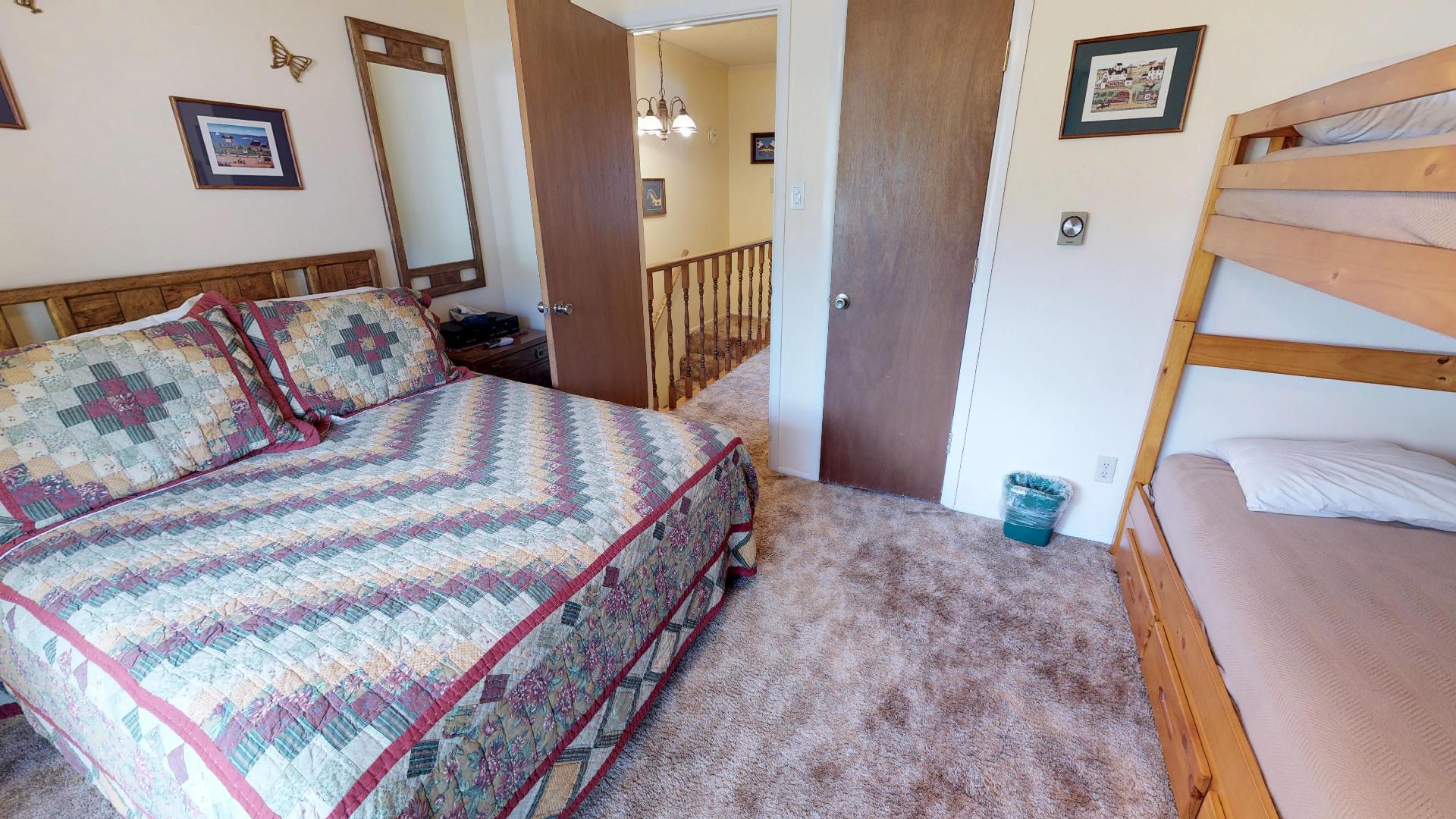 Claim Jumper #4 Townhouse with High Speed Wifi