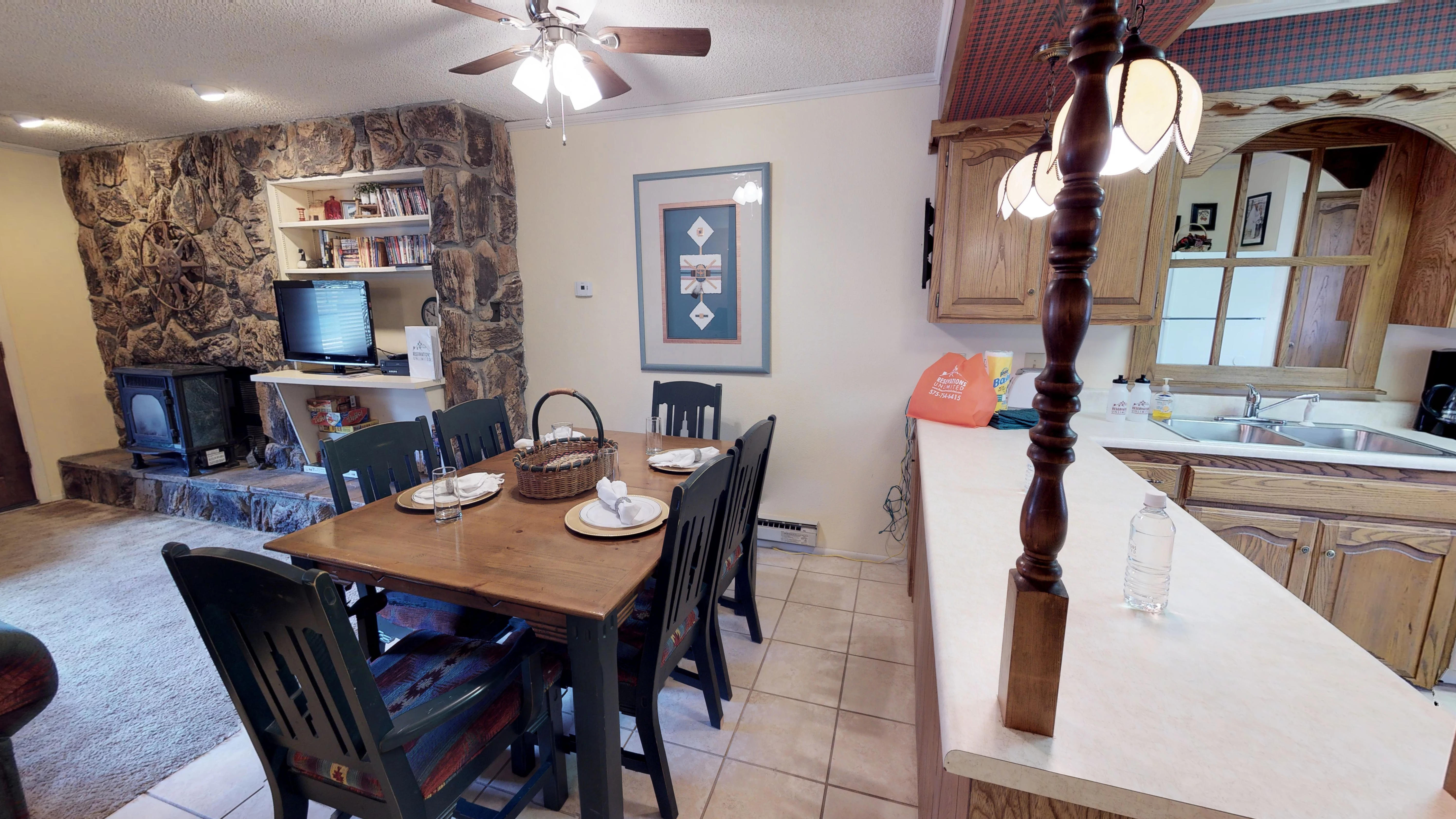 Claim Jumper #4 Townhouse with High Speed Wifi