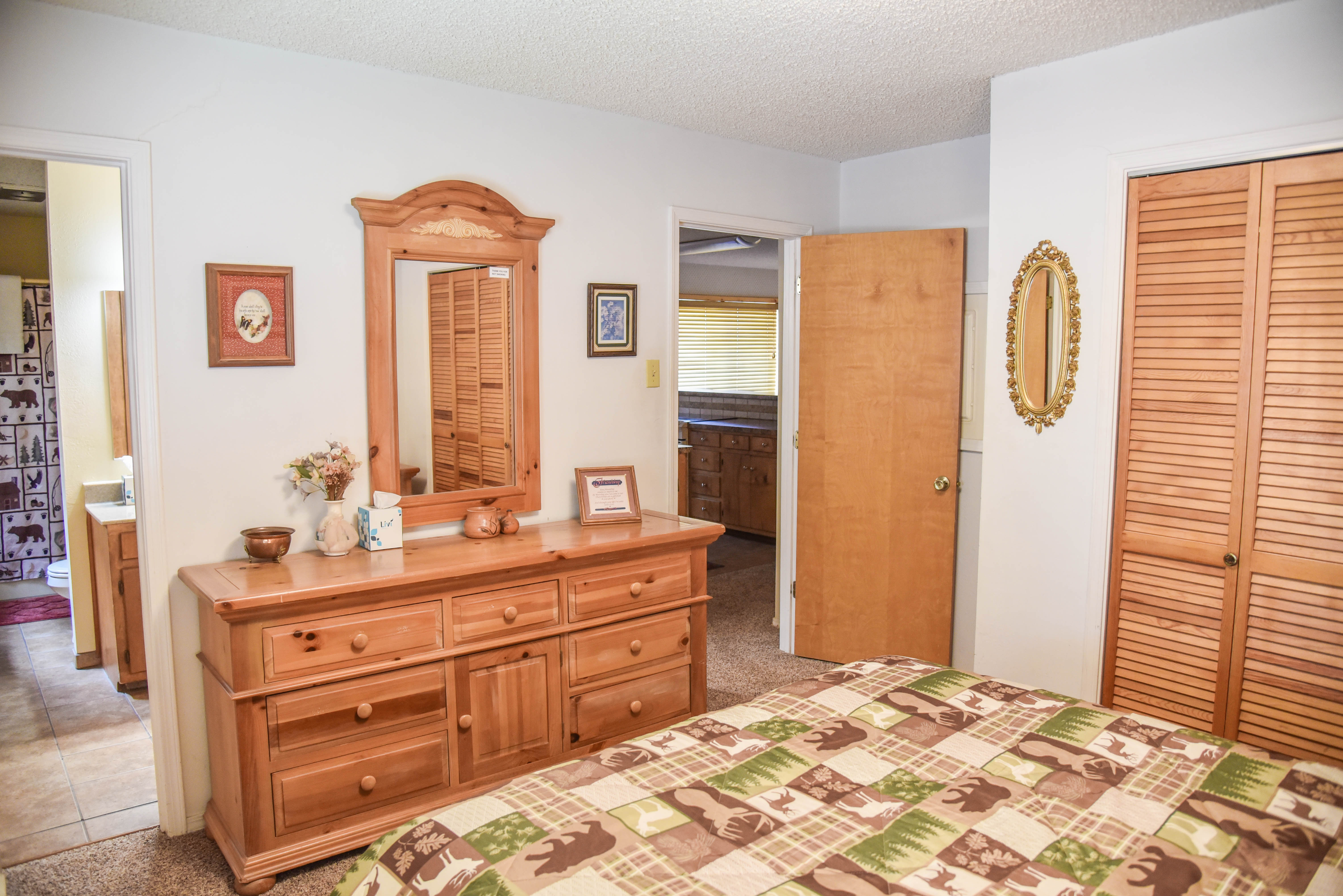 Our Red River Cabin with High Speed Wifi