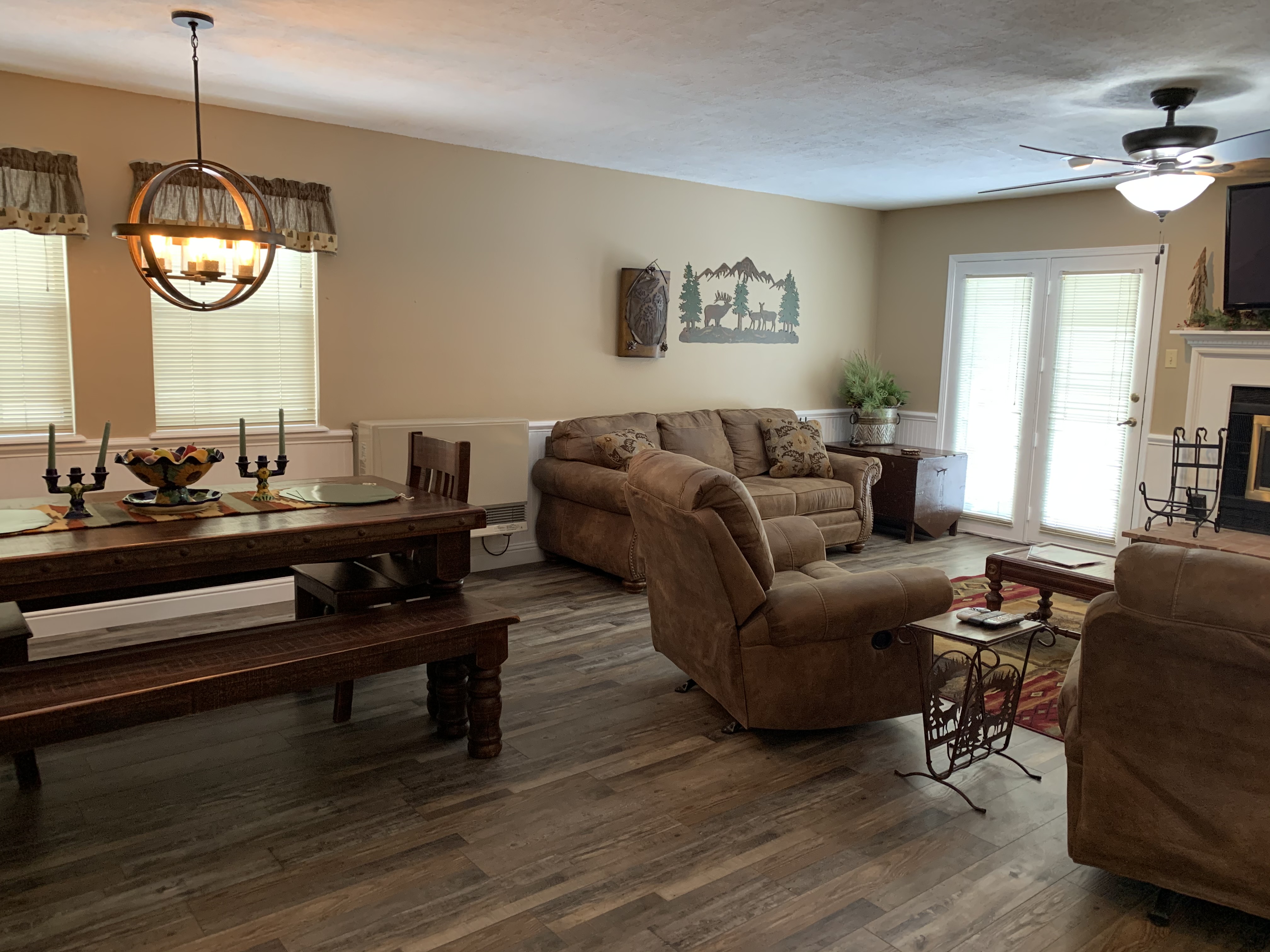 Peaceful Rivers Edge on Tenderfoot with High Speed Wifi