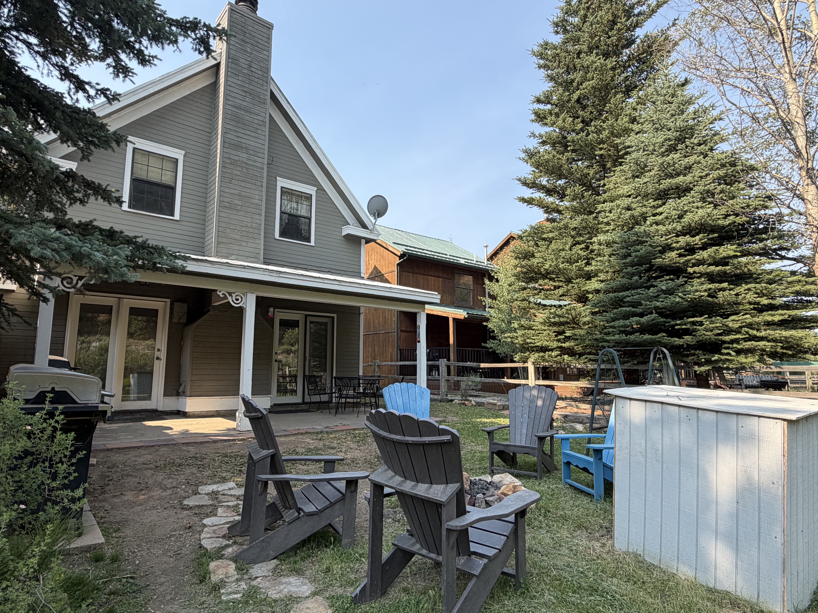 Peaceful Rivers Edge on Tenderfoot 