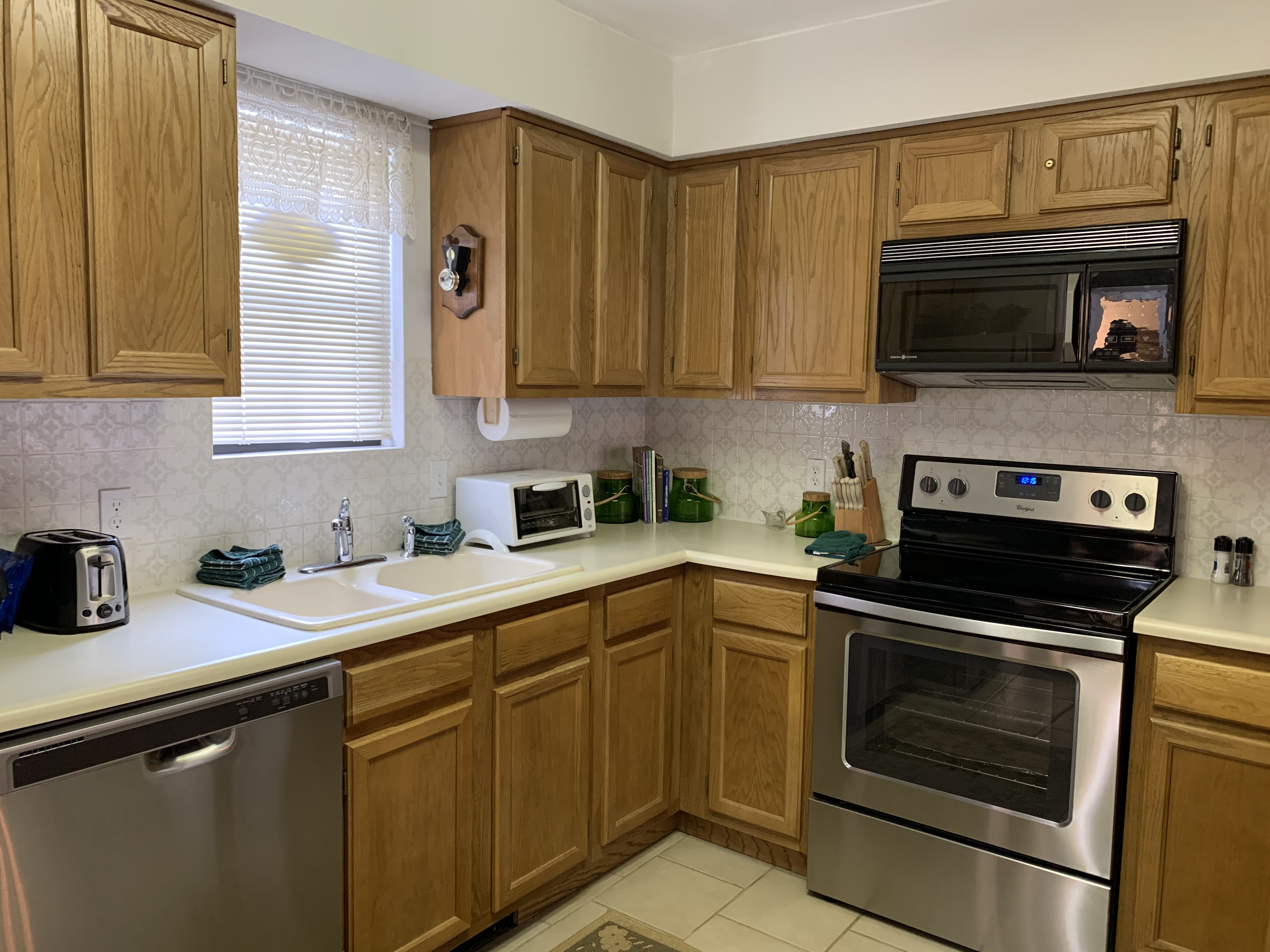 Peaceful Rivers Edge on Tenderfoot with High Speed Wifi