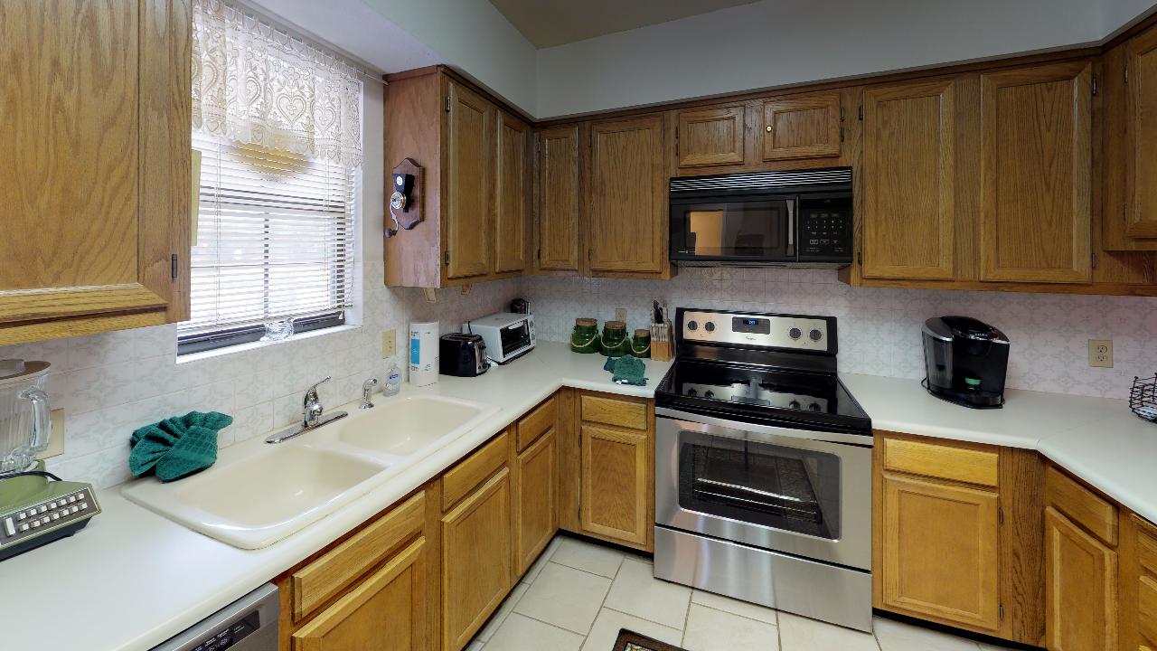 Peaceful Rivers Edge on Tenderfoot with High Speed Wifi