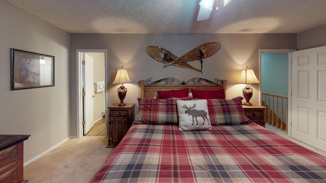 Peaceful Rivers Edge on Tenderfoot with High Speed Wifi