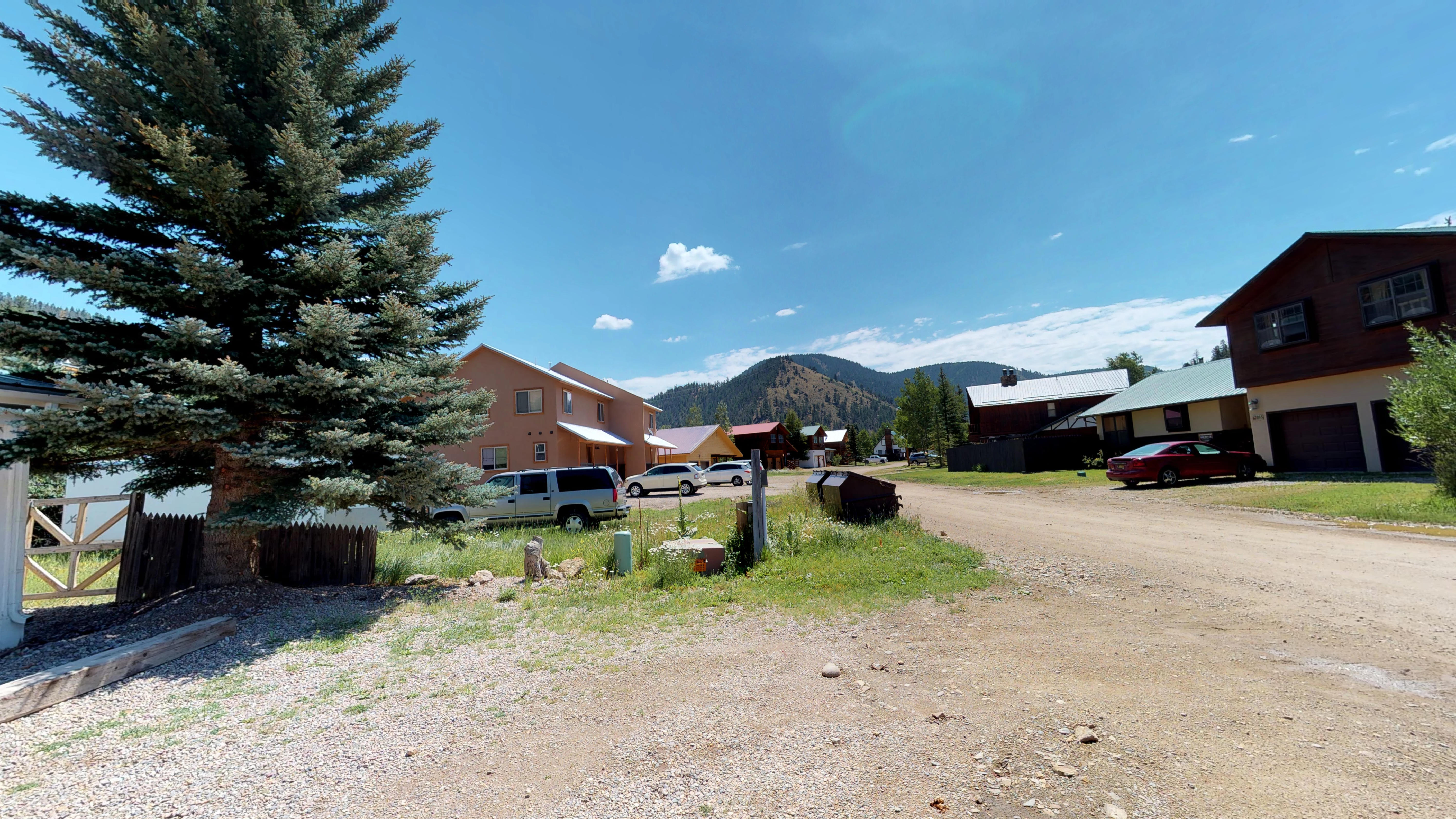 Peaceful Rivers Edge on Tenderfoot with High Speed Wifi