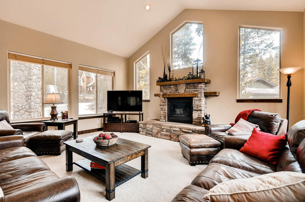 Pineview Hideaway