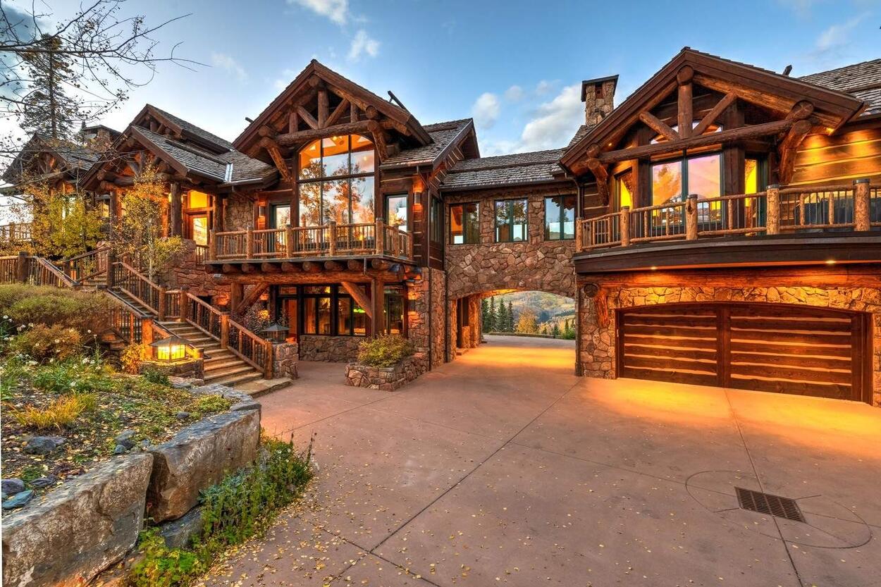 Dancing Bear Mountain Village Telluride